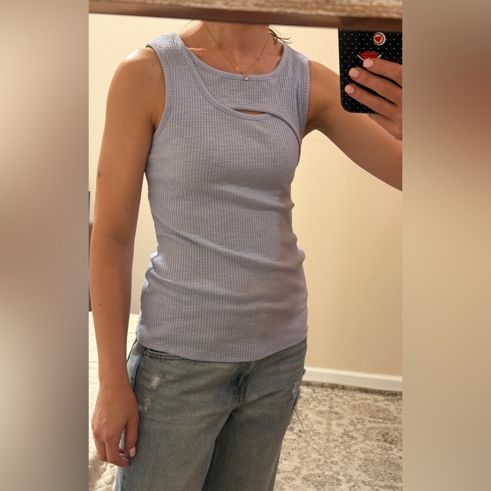 Like new Nine West Light Blue Ribbed Tank Top Size XS. Works as Small also.